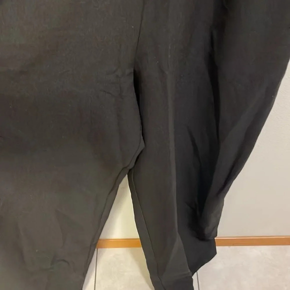 JULIA Jordan woman’s black jumpsuit - Picture 7 of 16